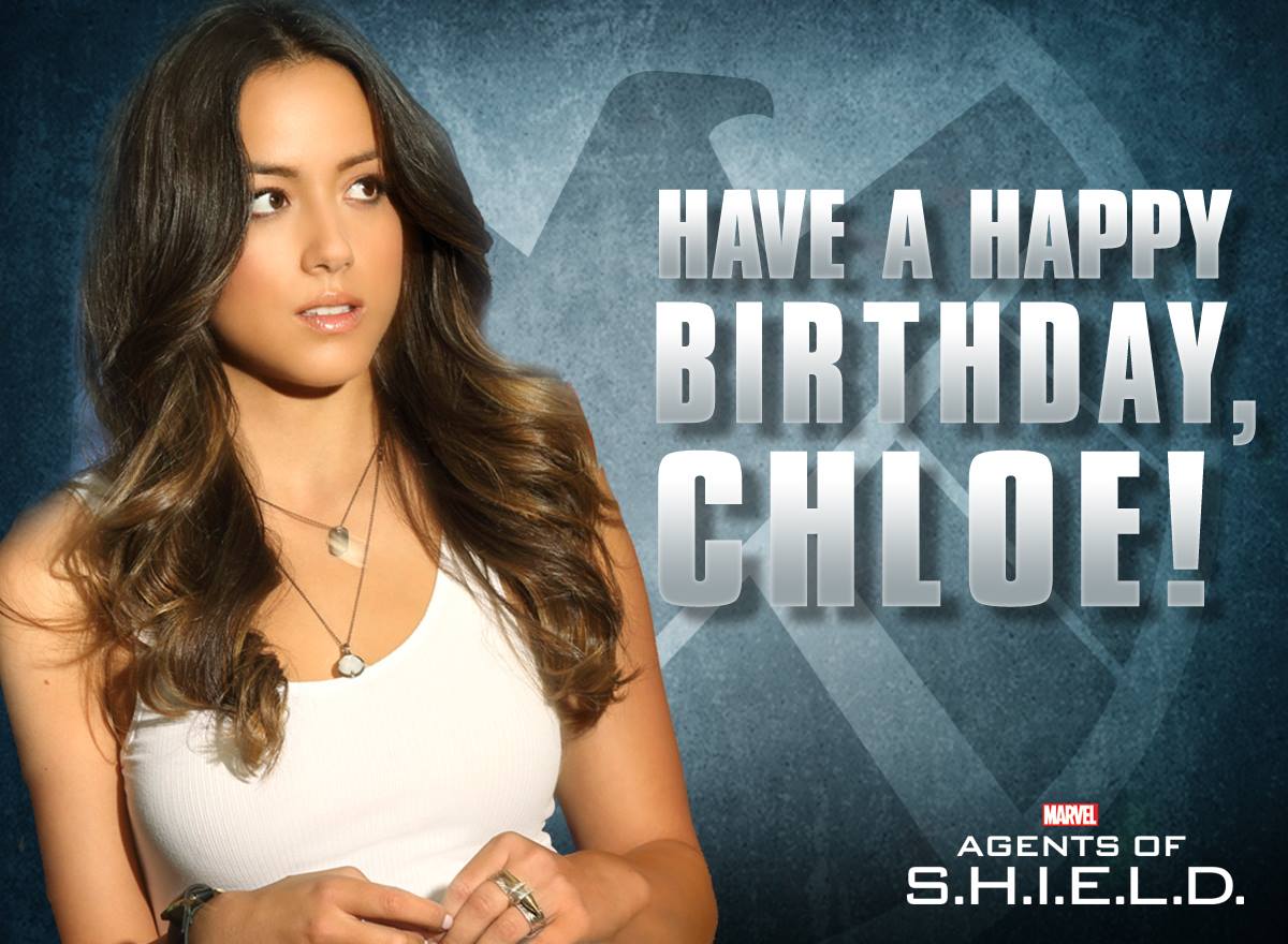 直筆サイン入り写真 クロエ・ベネット エージェント・オブ・シールド