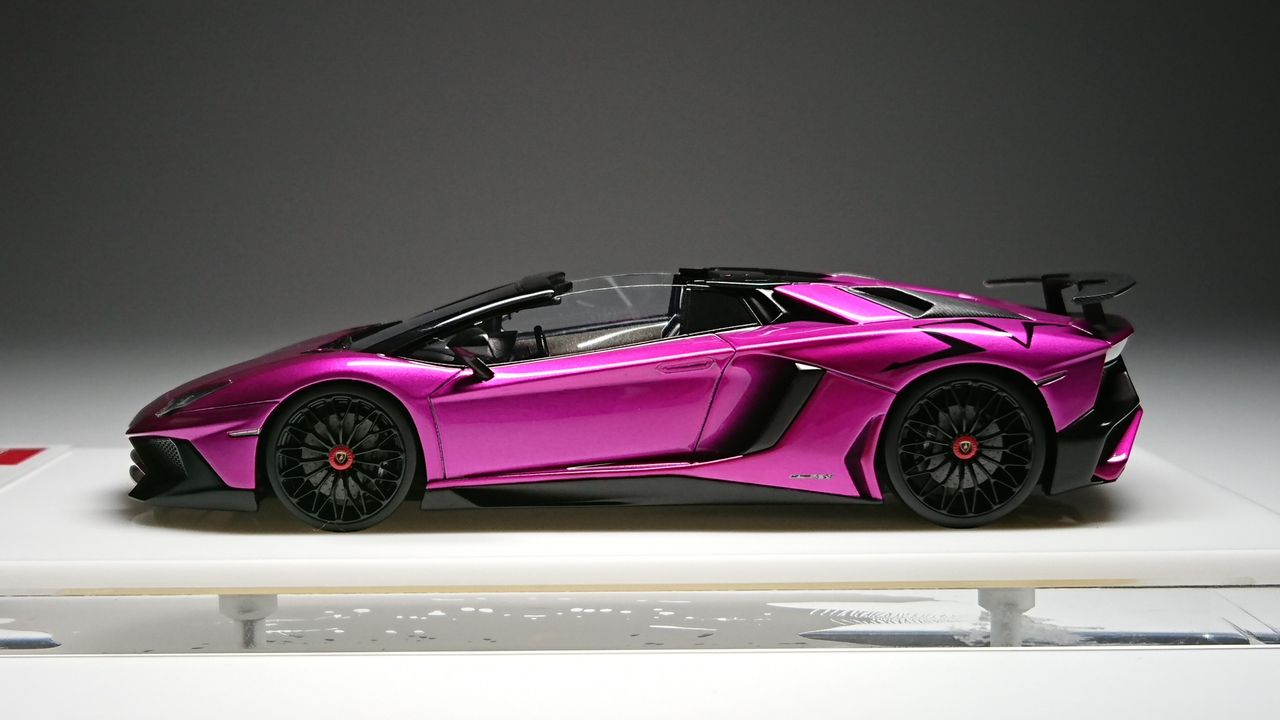 メイクアップ アイドロン 1/43 ランボルギーニ アヴェンタドール SVJ