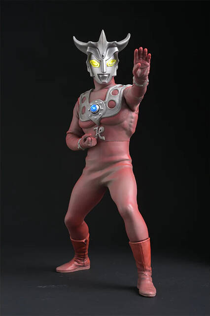 ツブラヤストアONLINE限定商品 ウルトラマンレオ&アストラ 劇中