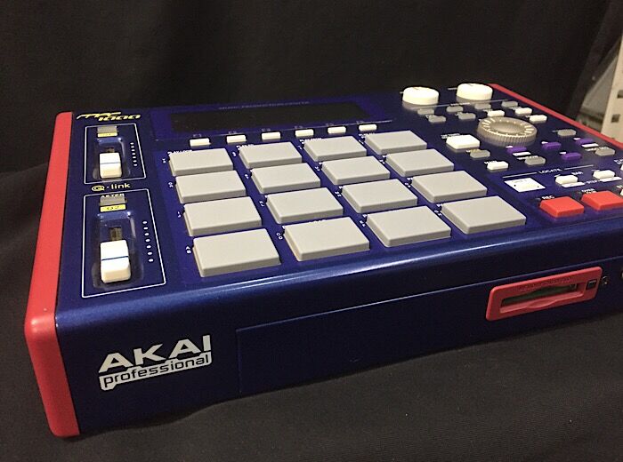 AKAIから「MPC1000」がUSED 機材として入荷！ : ディスクユニオン渋谷