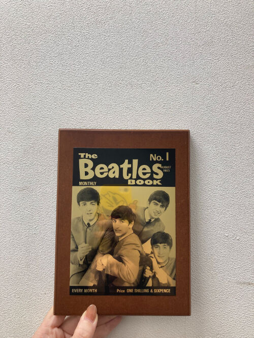 ビートルズマンスリーボックスTHE BEATLES monthlybox ビートルズ