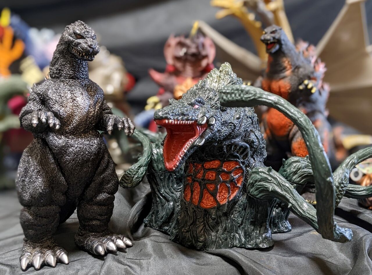 バトラ成虫 幼虫フィギュア ソフビセット バトラ幼虫タグ付＆成虫箱入