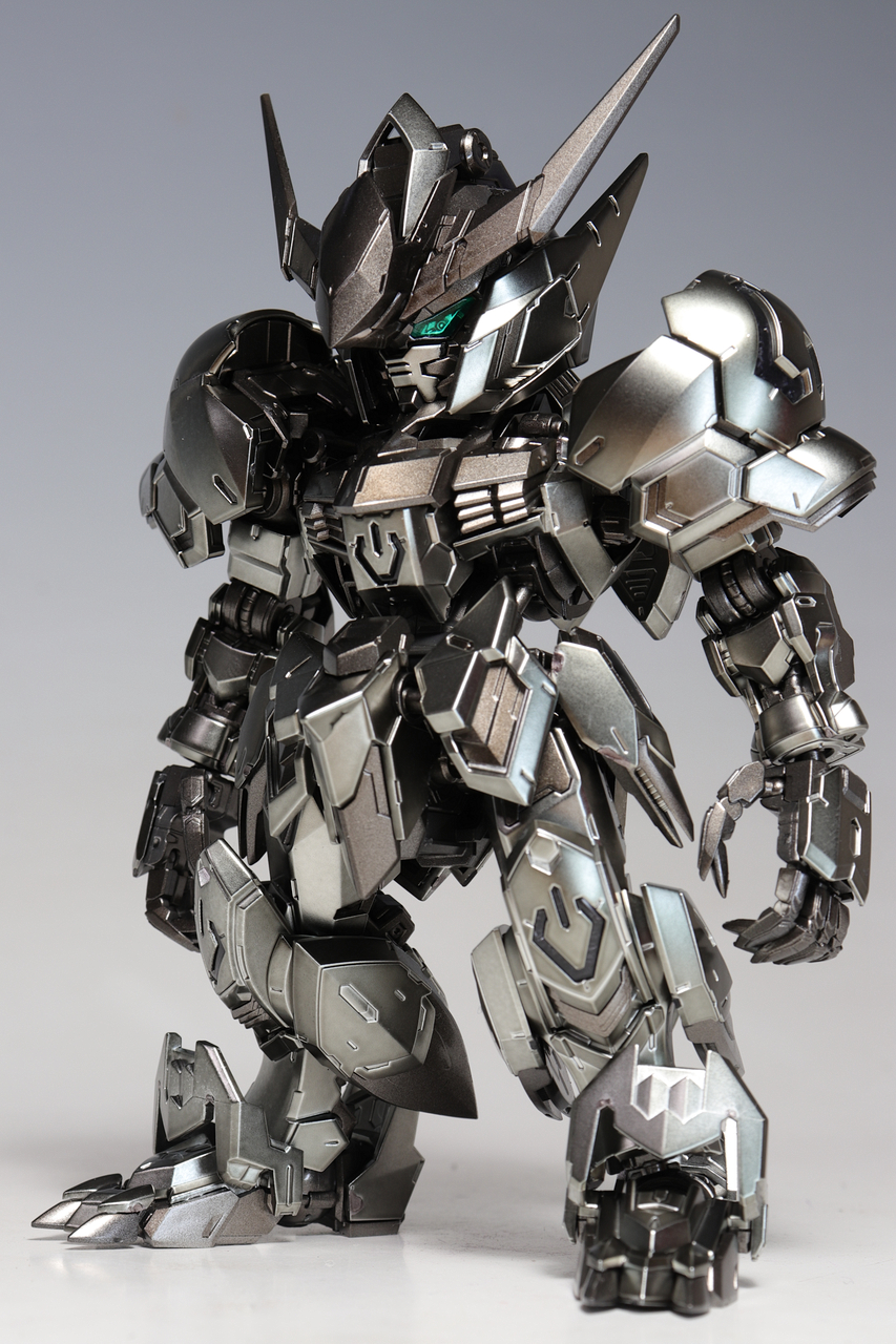 完成品 MGSD ガンダムバルバトス アイアンブラッドコーティング ベース