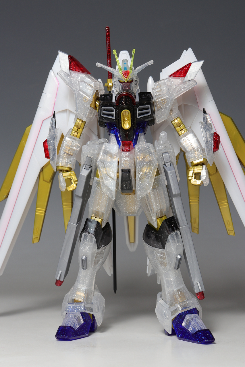 HG マイティーストライクフリーダムガンダム ［リミテッドクリア
