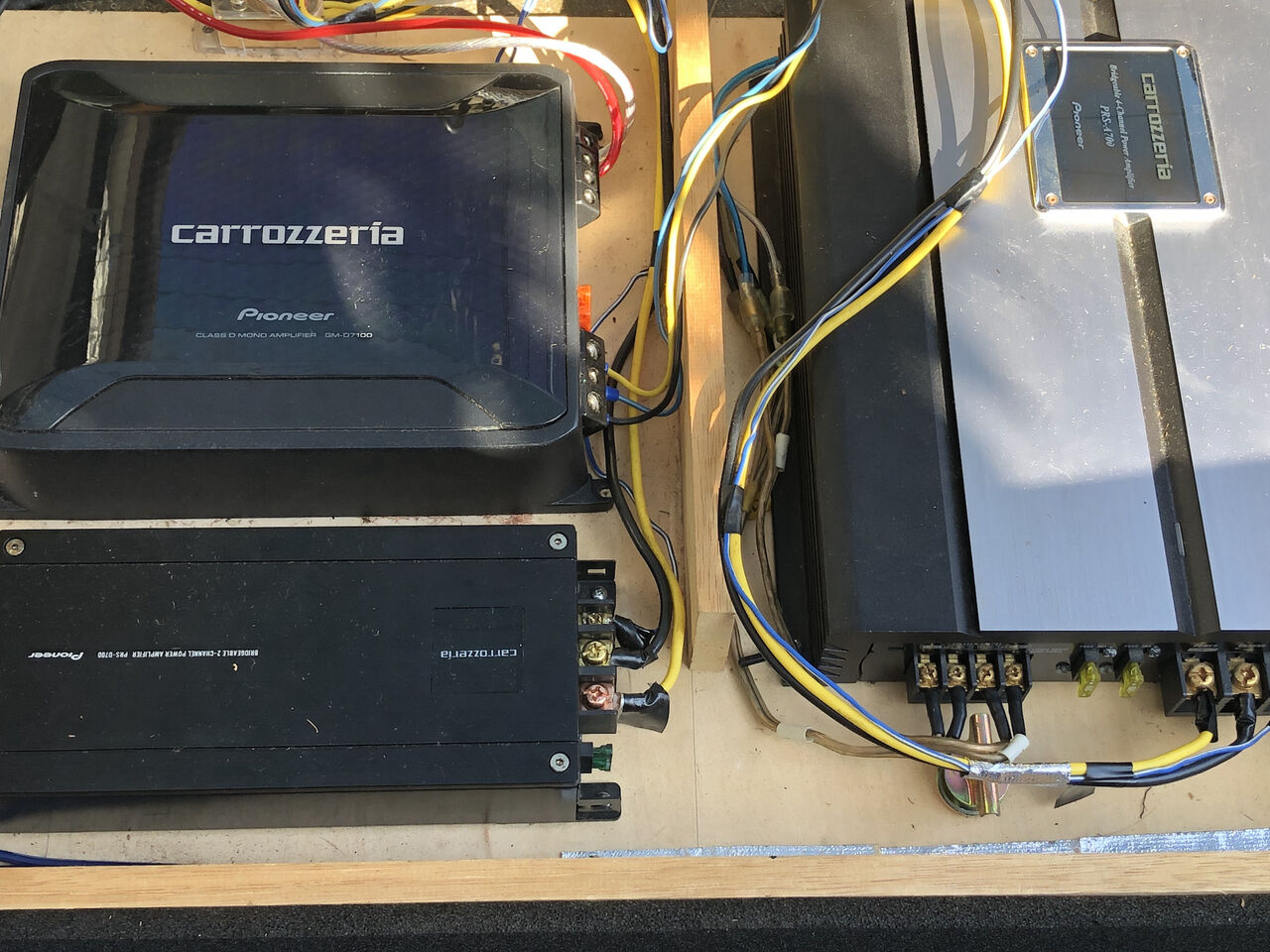 carrozzeria パワーアンプ PRS-D700 2個セット カロッツェリア