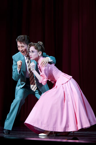 フォトレビュー！ 花組『麗しのサブリナ』『EXCITER!!』 : 宝塚ジャーナル