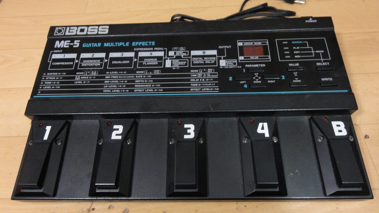 BOSS ME-8 名機 プロ愛用 マルチエフェクター ボス BOSS ME-8 名機