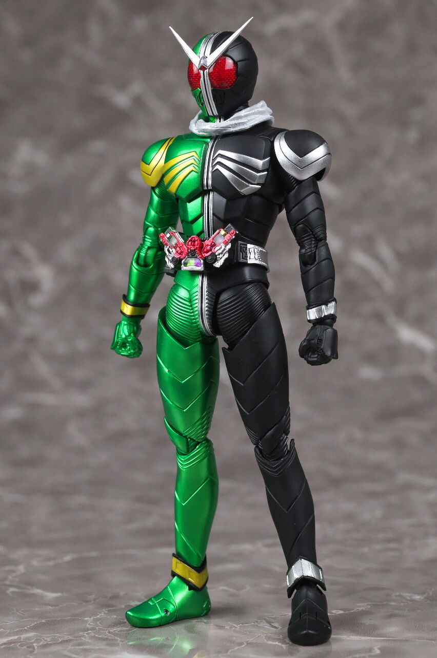 真骨彫製法 仮面ライダーW サイクロンスカル S.H.フィギュアーツ （真