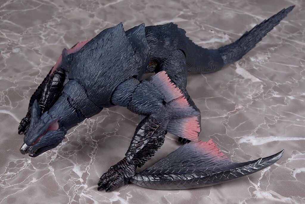 モンスターアーツ ナルガクルガ 初回特典付 Amazon.co.jp: TAMASHII