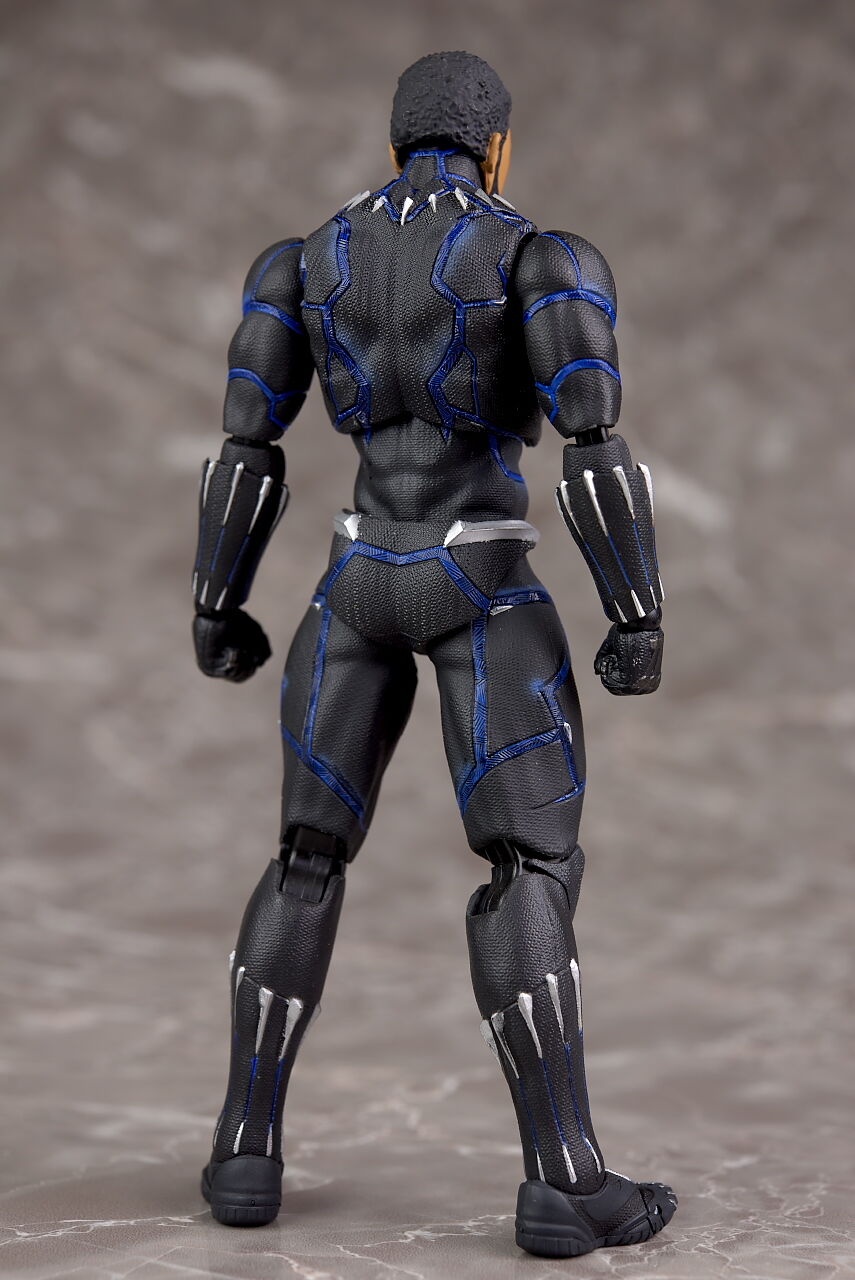 S.H.フィギュアーツ ブラックパンサー -キング・オブ・ワカンダ