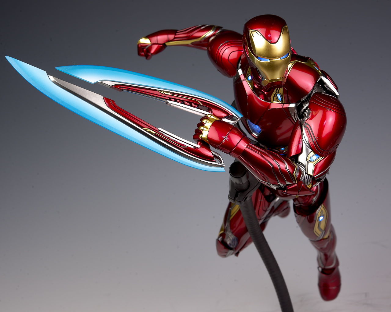 ホットトイズ アイアンマン・マーク50（ネオンテック／オレンジ版