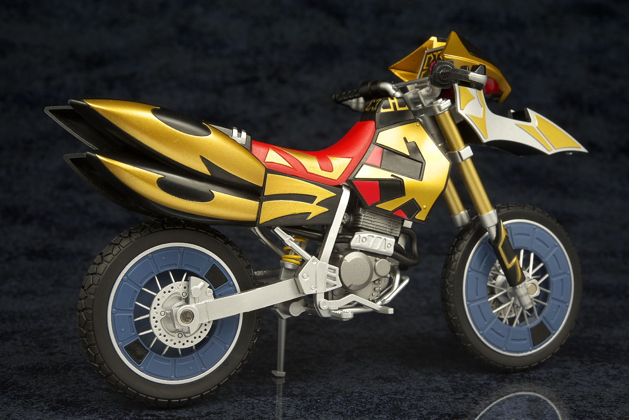 S.H.Figuarts 仮面ライダーカリス＆シャドーチェイサー 未開封