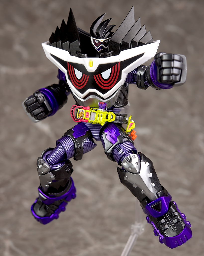 S.H.Figuarts 仮面ライダーゲンム ゴッドマキシマムゲーマー レベル