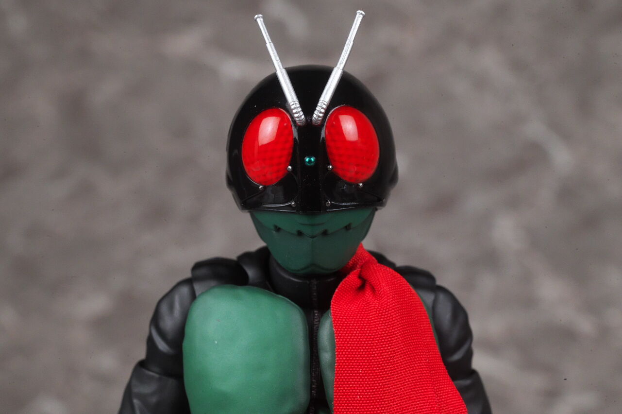 S.H.フィギュアーツ（真骨彫製法） 仮面ライダー1号（桜島Ver.） 栄光