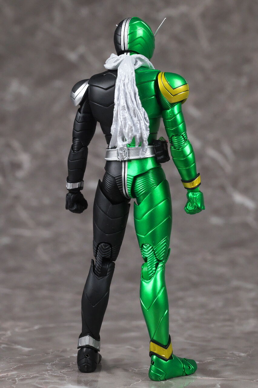 真骨彫製法 仮面ライダーW サイクロンスカル S.H.フィギュアーツ （真