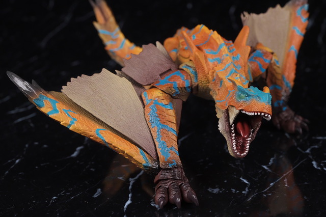 モンスターアーツ ティガレックス モンスターアーツティガレックス