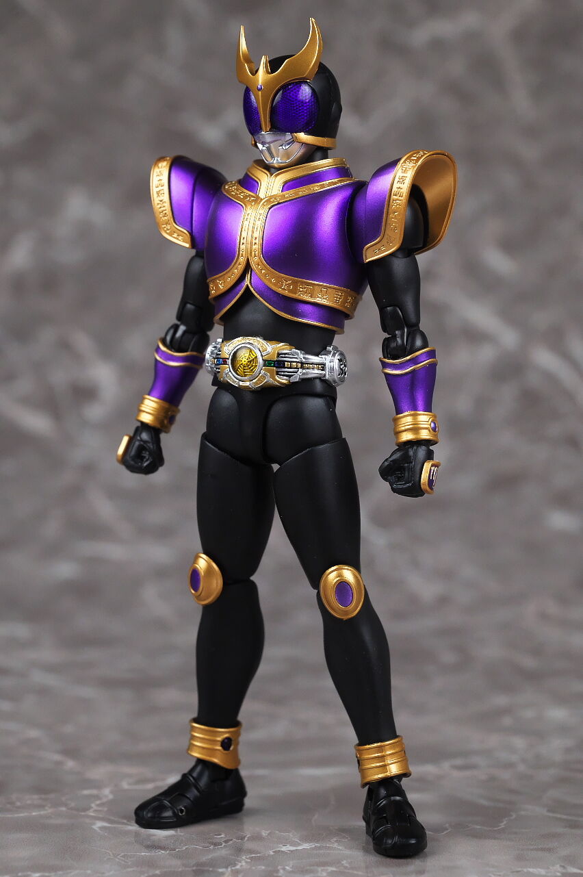 S.H.Figuarts真骨彫製法仮面ライダークウガライジングタイタンフォーム