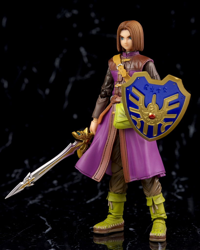 BRING ARTS ドラゴンクエスト11 ブリングアーツ 主人公(勇者) Amazon