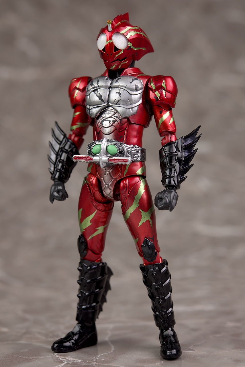 S.H.フィギュアーツ 仮面ライダーアマゾンアルファ S.H.Figuarts 仮面