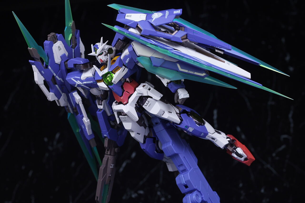 新品未開封 】L BUILD ダブルオークアンタ フルセイバー L BUILD