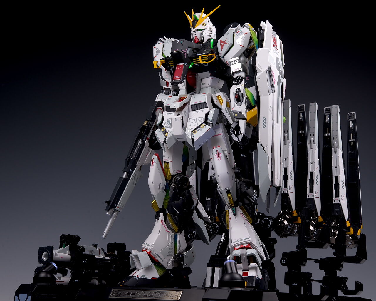 解体匠機 RX-93 νガンダム専用オプションパーツ フィン・ファンネル