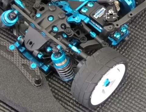 タミヤTB05-TB05R仕上げ 希少アルミロアバルク前後装着、アルミデフ