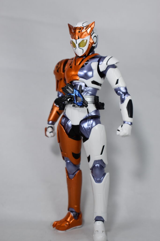 S.H.Figuarts 仮面ライダーバルキリー ラッシングチーター レビュー