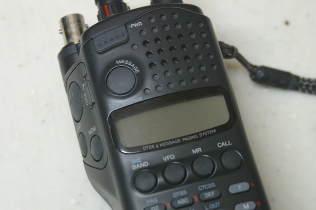 土日受け取り評価できません様 メルカリでの受け取り評価の質問です