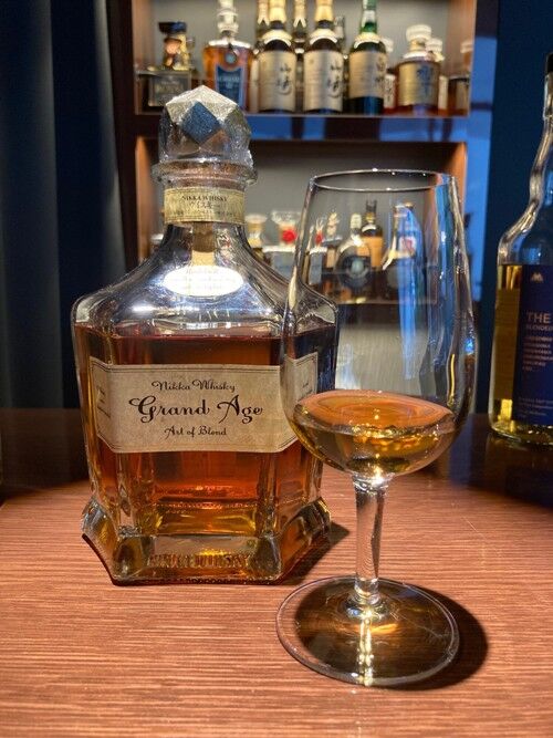 ニッカ グランドエイジ : ジャパニーズウイスキー探求日記