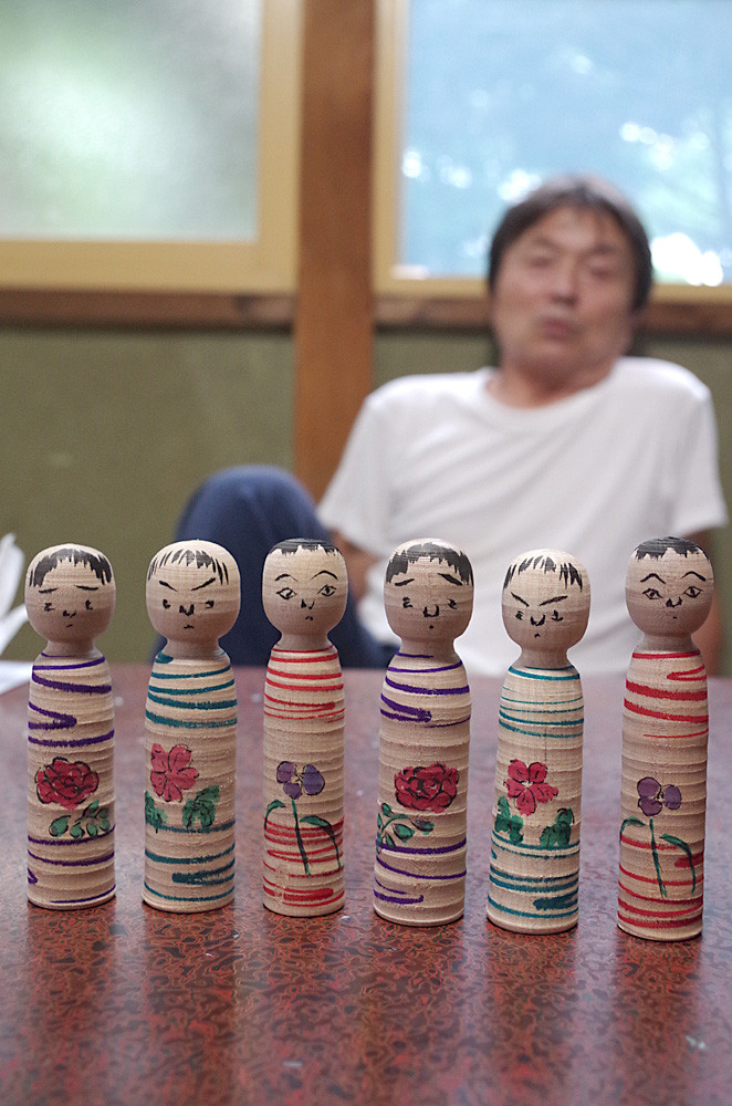 青森りんごこけしJET LINK セット箱つき