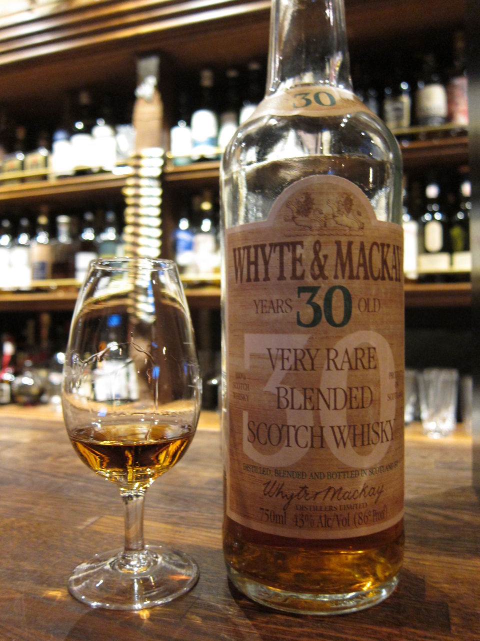 WHYTE & MACKAY 30年 ブレンデッドスコッチウイスキー未開栓