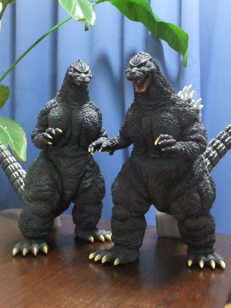 ギドゴジ北海道ver 酒井ゆうじ造形コレクション ソフビキット ゴジラ