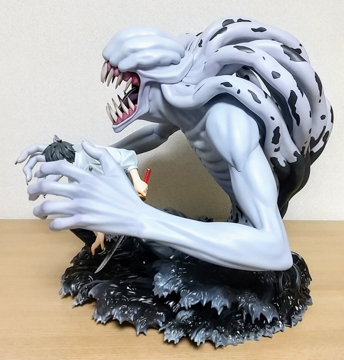 乙骨憂太& 特級過呪怨霊折本里香 7/1スケールフィギュア F:NEX F:NEX乙