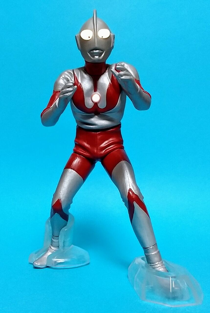 初代ウルトラマンとジェットビートル付き】究極アルティメットルミナス