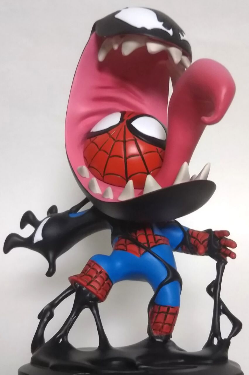 スパイダーマン&メリージェーン スコッティヤング ミニスタチュー