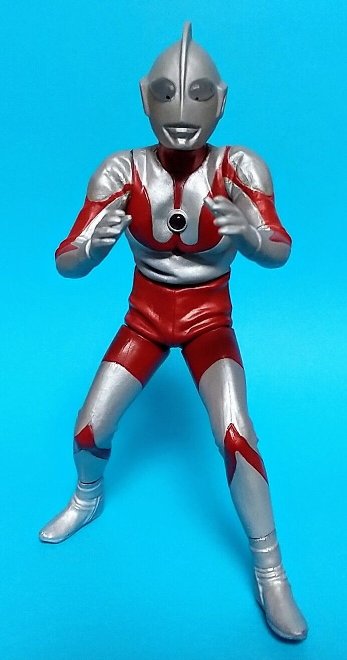 初代ウルトラマンとジェットビートル付き】究極アルティメットルミナス