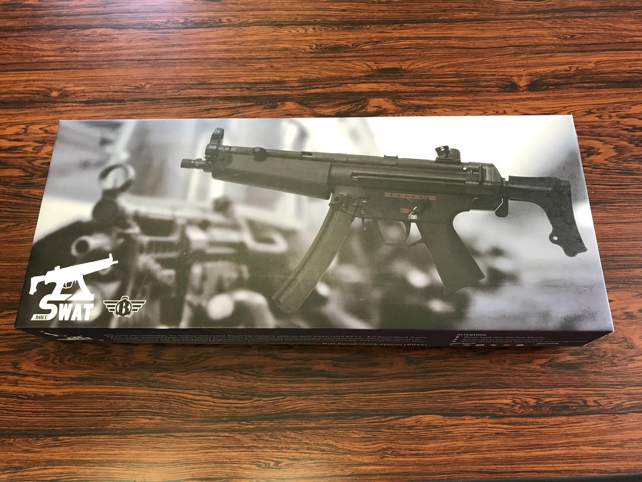 エアガンレビュー】BOLT MP5J（1）：開封編 : Bravo1は自重で落下します