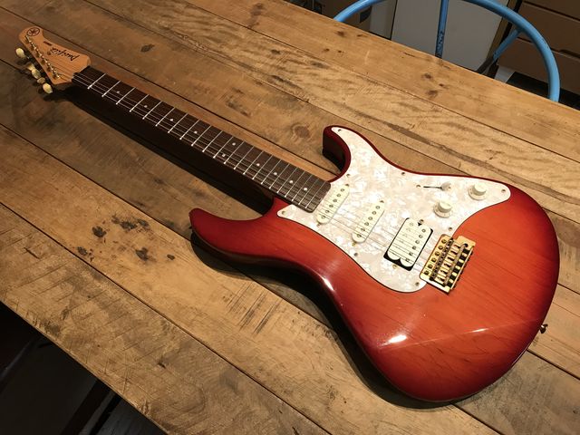 ヤマハ パシフィカ312