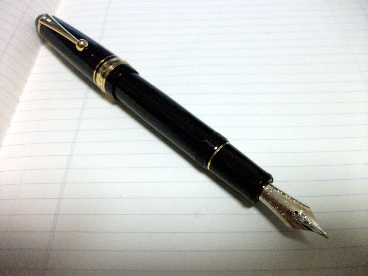 PILOT CUSTOM 743 14K (B) : ぺん☆ぱれーどっ！