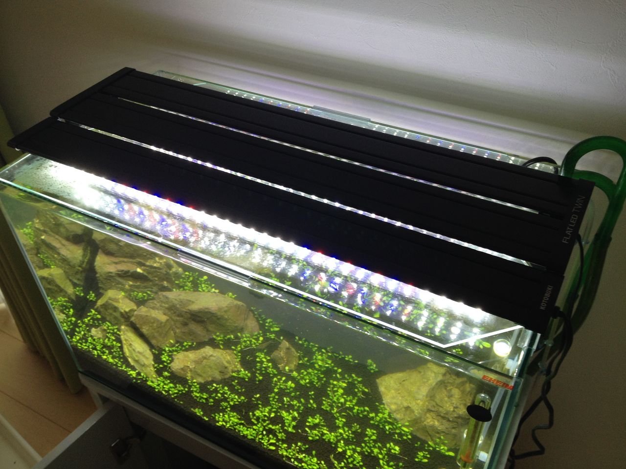 コトブキ工芸 フラットLED ツイン 600 60cm水槽用 2550lm