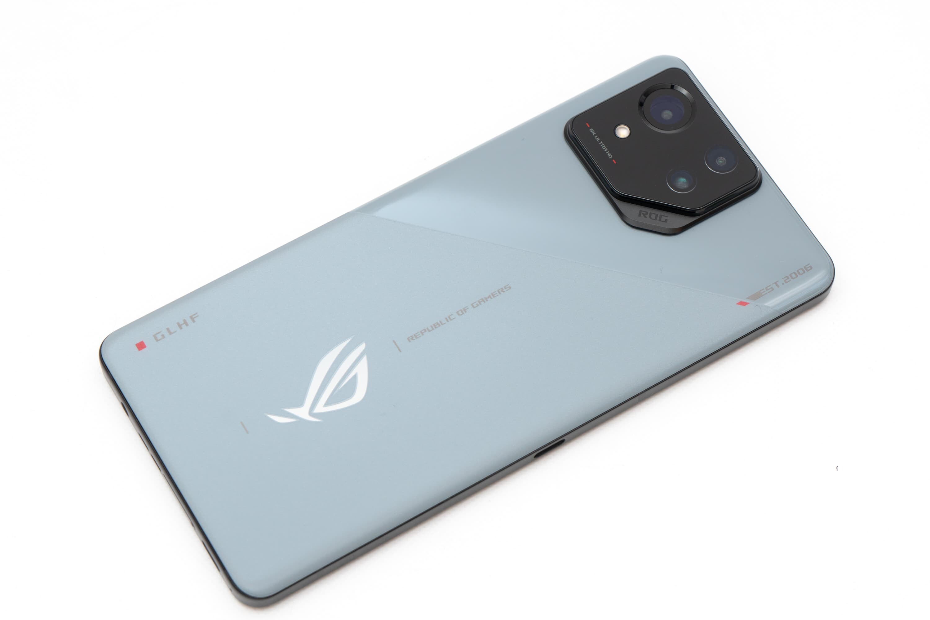 ROG Phone 8 レビュー 念願のおサイフ対応！必要なもの全部揃ったASUS