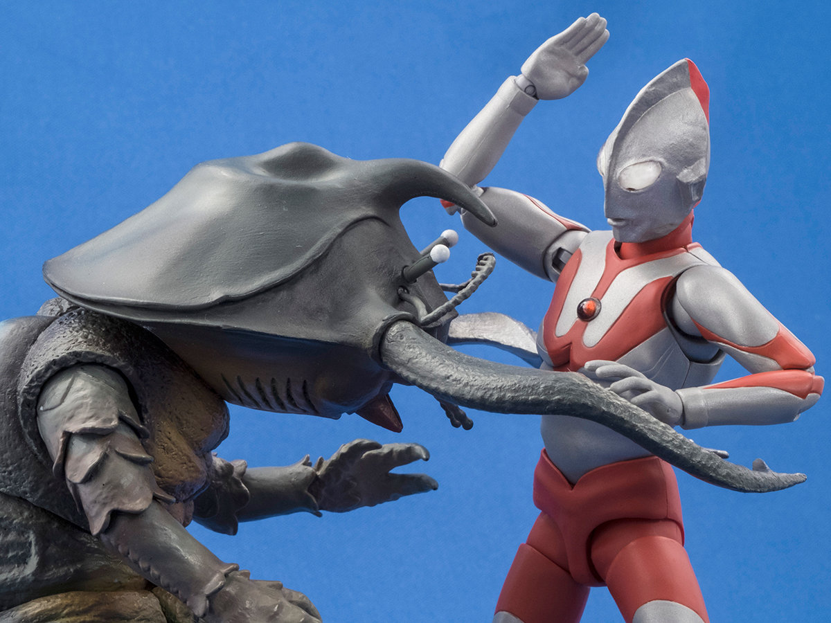 強敵！「S.H.Figuarts アントラー」撮りおろしレビュー！！ : S.H.