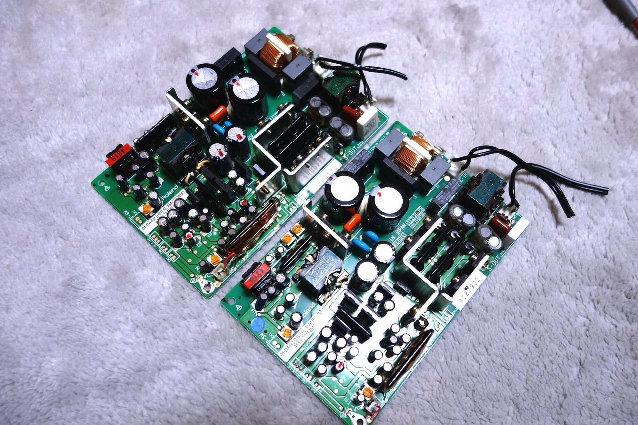 フライングモール製 OEM 01-DA-R2 デジタルアンプ 2枚 黒モグラのBTL接続