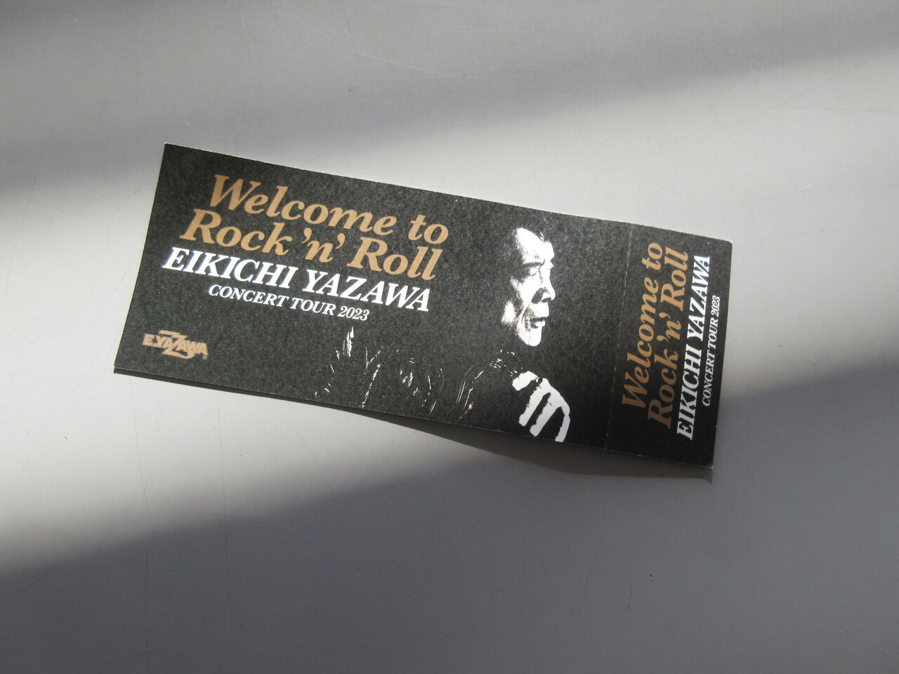 矢沢永吉 最新ポイント交換 スペシャルビーチタオル 白 ゴールド