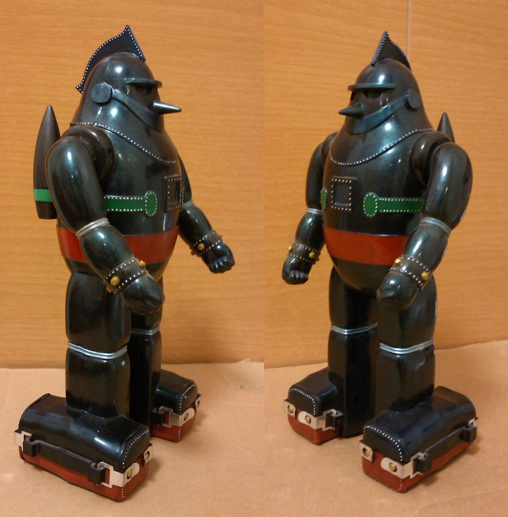 新品未開封】イマイ プラモデル鉄人28号 ゴールド成型 復刻版 鉄人28号