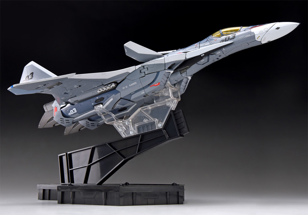 VF-31本来の姿！「DX超合金 VF-31A カイロス（一般機）」工場サンプル