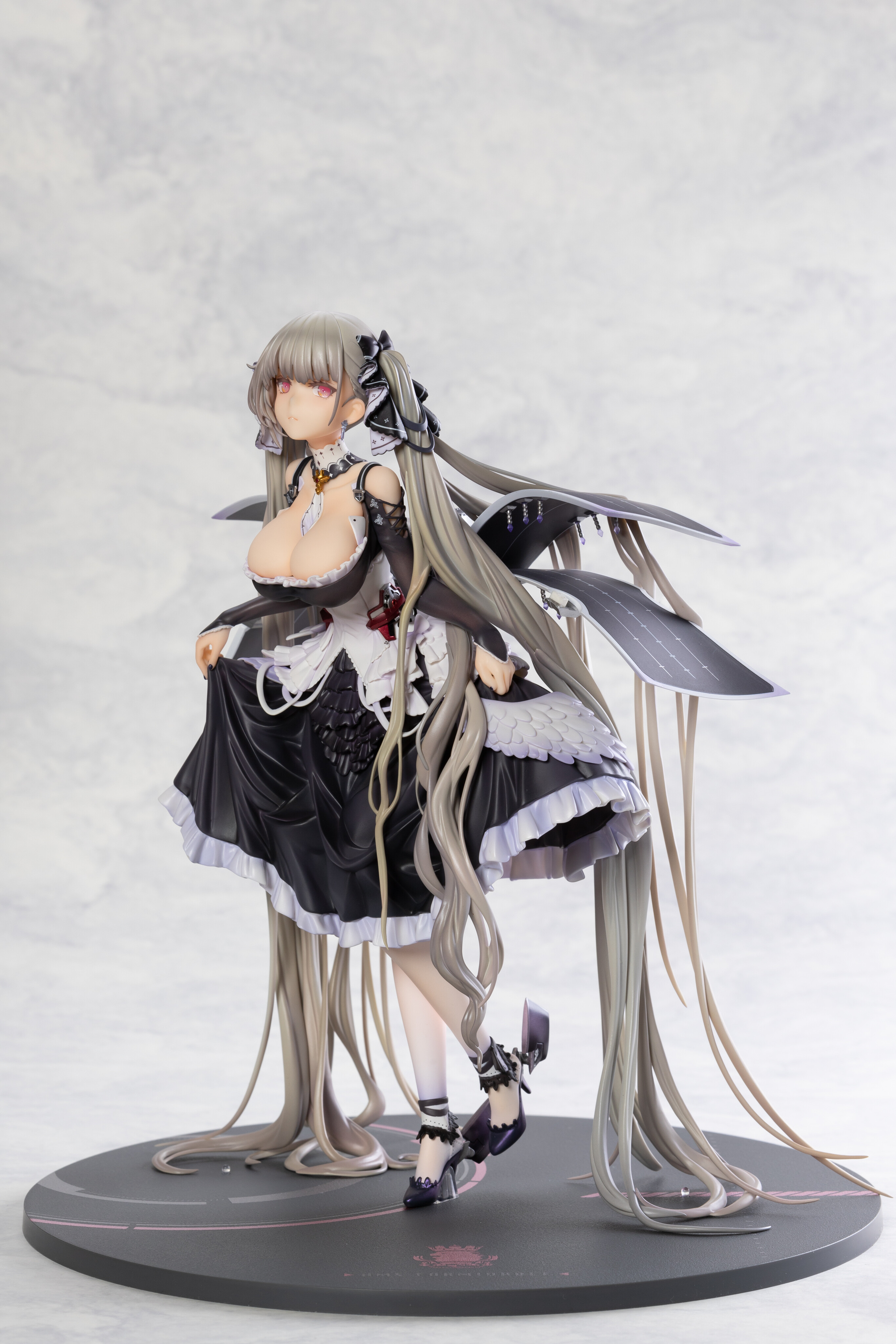 アズールレーン フォーミダブル 1/7 フィギュア[アルター] アルター