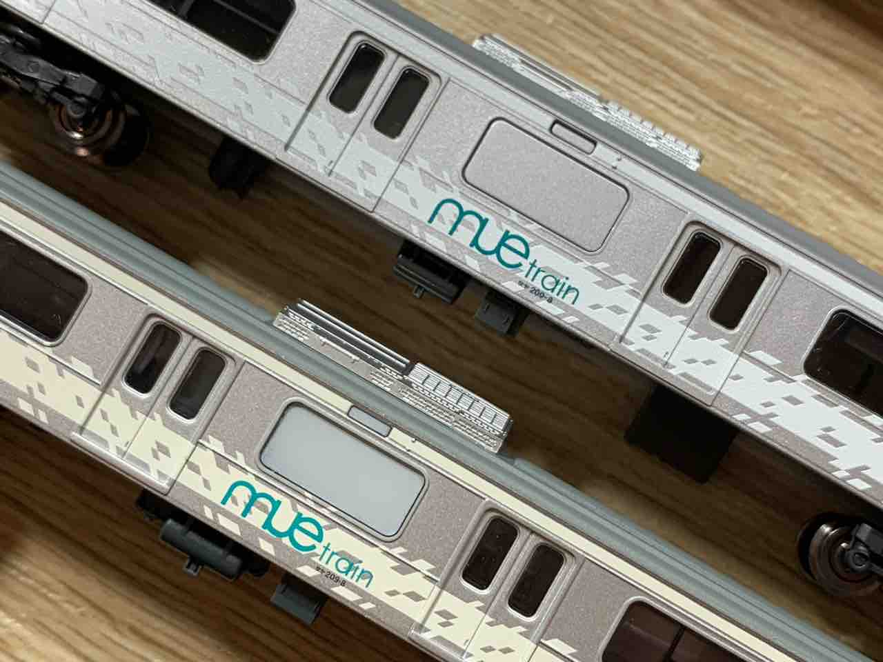 TOMIXvsマイクロ 209系MUE-Trainを比較してみる - れいるのおと