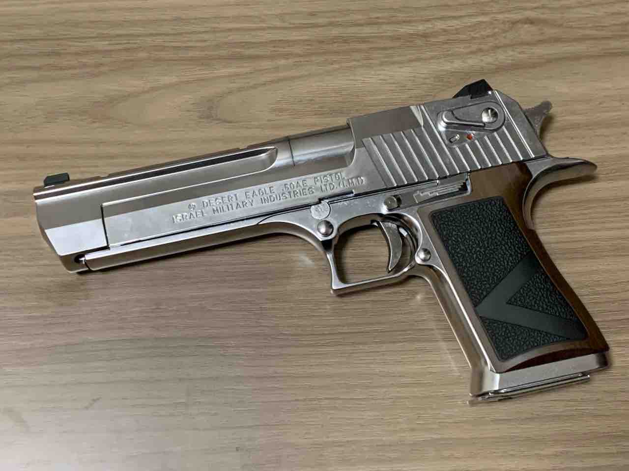 元払い]東京マルイ デザートイーグル/バイオハザードRE2 ライトニング