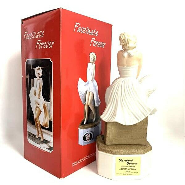 マリリンモンロー「七年目の浮気」 陶器ボトル バーボンウイスキー